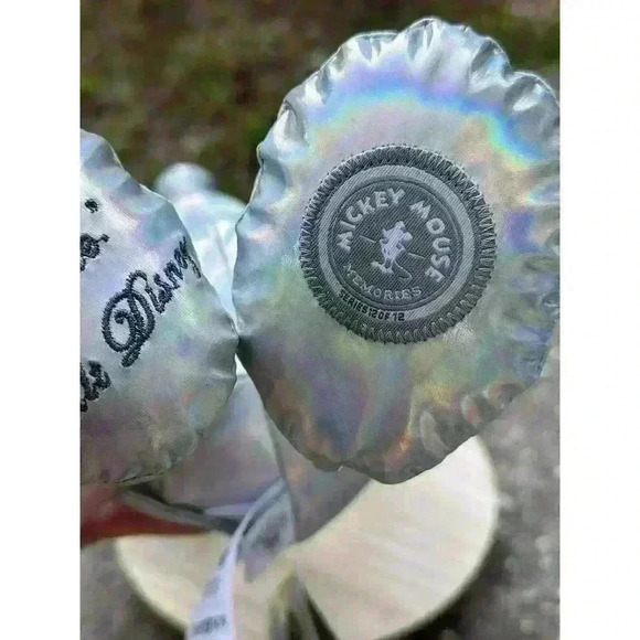 Disney Store Mickey Mouse Memories Collection December #12 Plush Limited Release - Picture 11 of 13